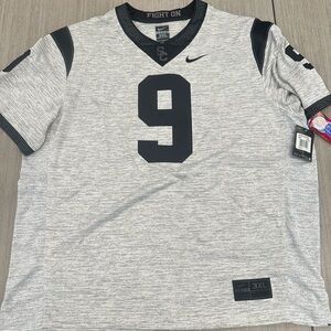 USC Nike FOOTBALL JERSEY Heather Gray and Black Sports Jersey